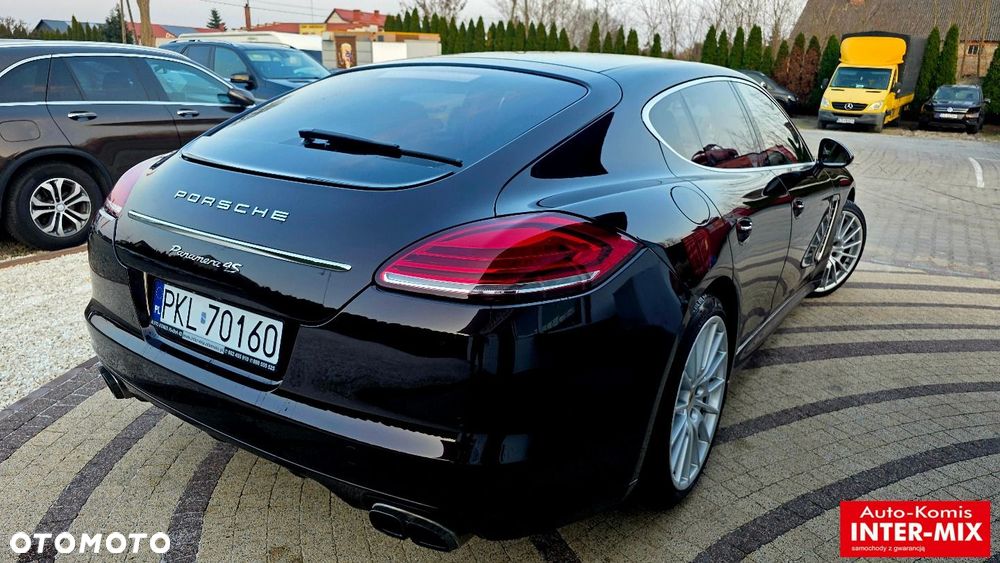 Porsche Panamera - 5