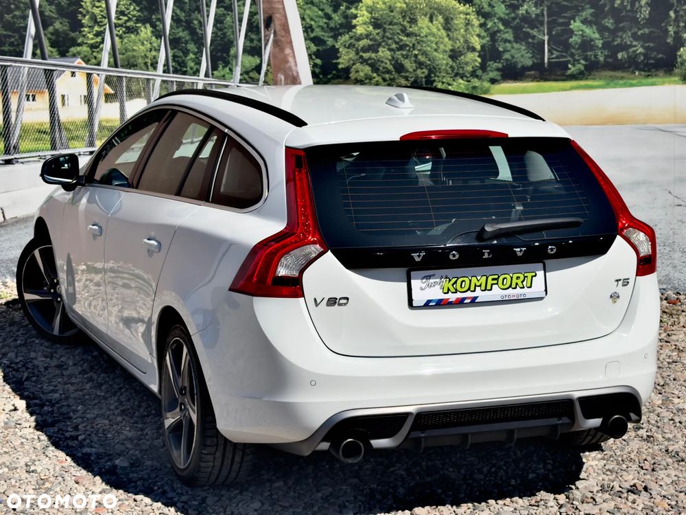 Volvo V60 T5 Geartronic Powershift RDesign - 12