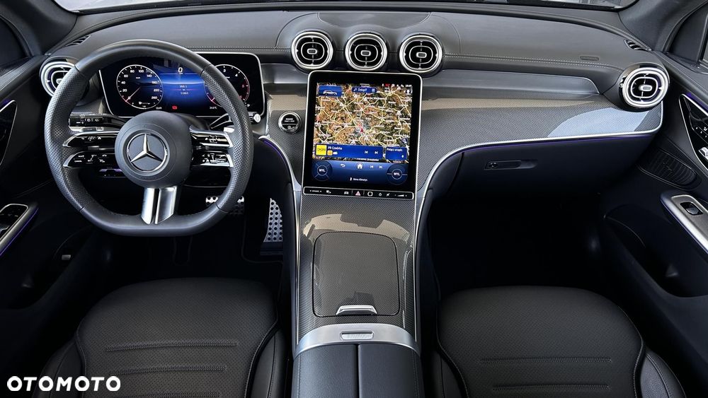 Mercedes-Benz GLC - 23