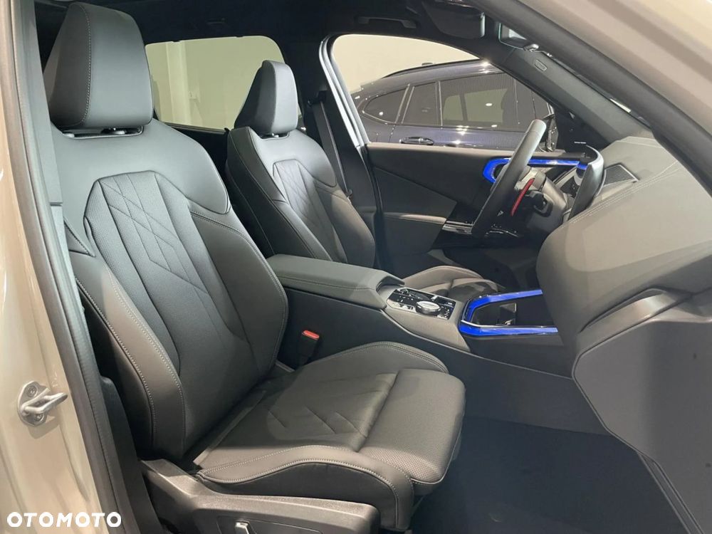 BMW X3 xM50 mHEV - 11