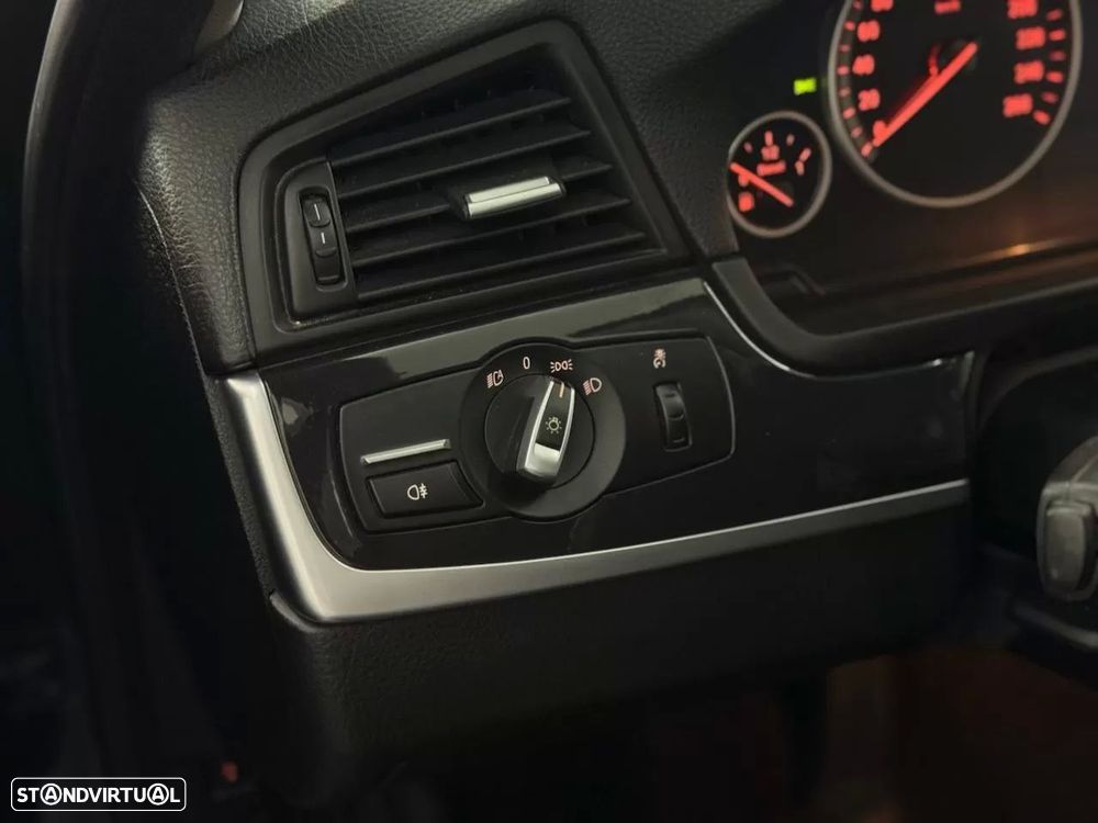 BMW 520 d Line Luxury Auto - 24