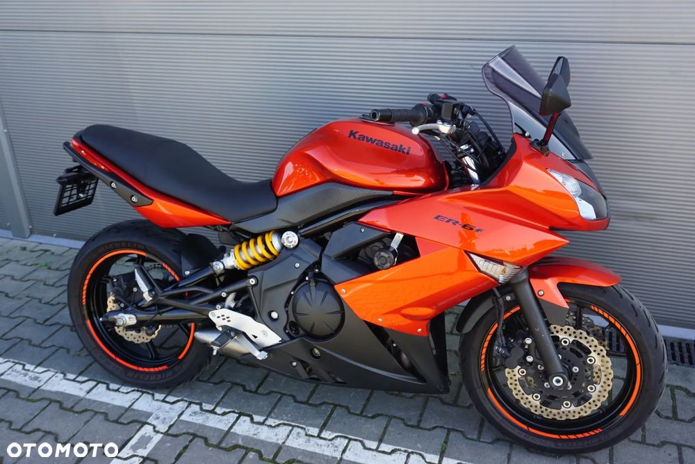 Kawasaki ER - 1