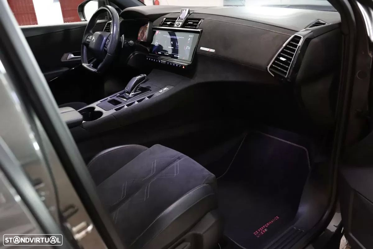DS DS7 Crossback 1.5 BlueHDi Performance Line EAT8 - 20