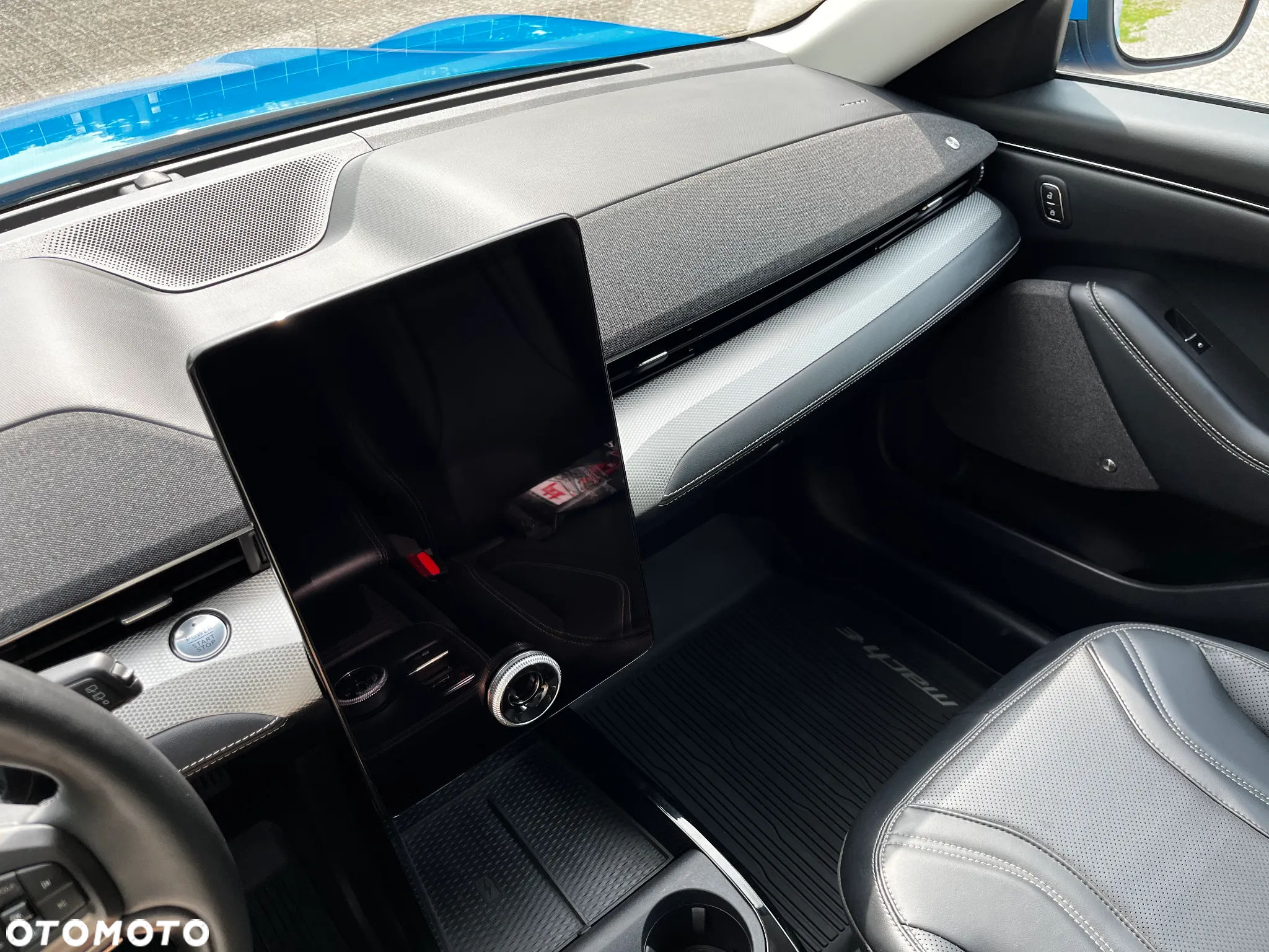 Ford Mustang Mach-E 98kWh RWD - 23