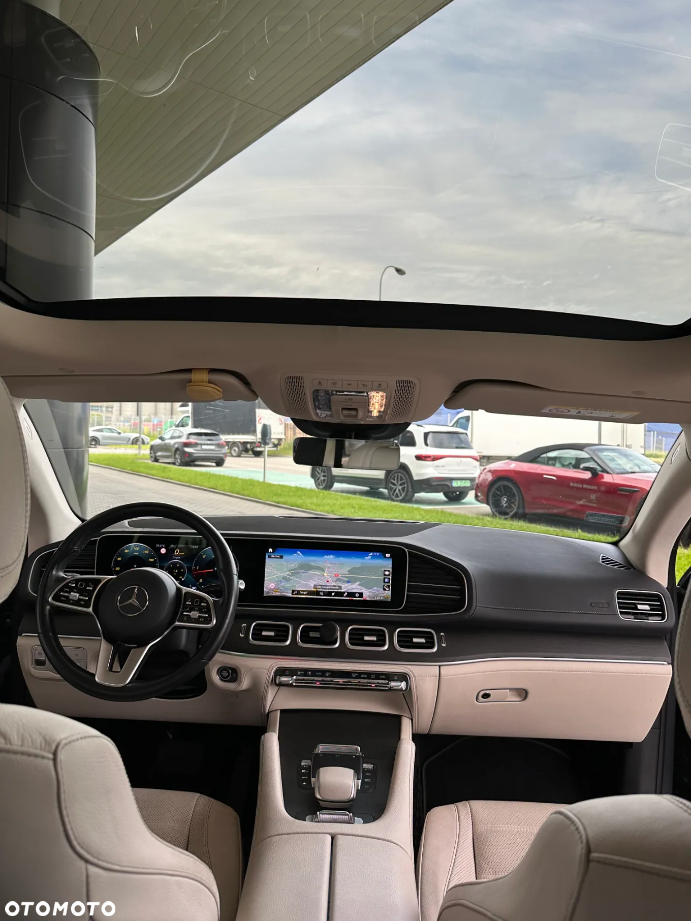 Mercedes-Benz GLE - 32