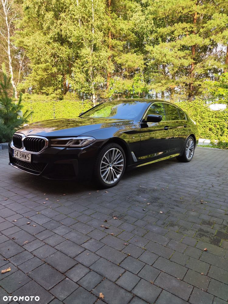 BMW Seria 5 530i xDrive - 4