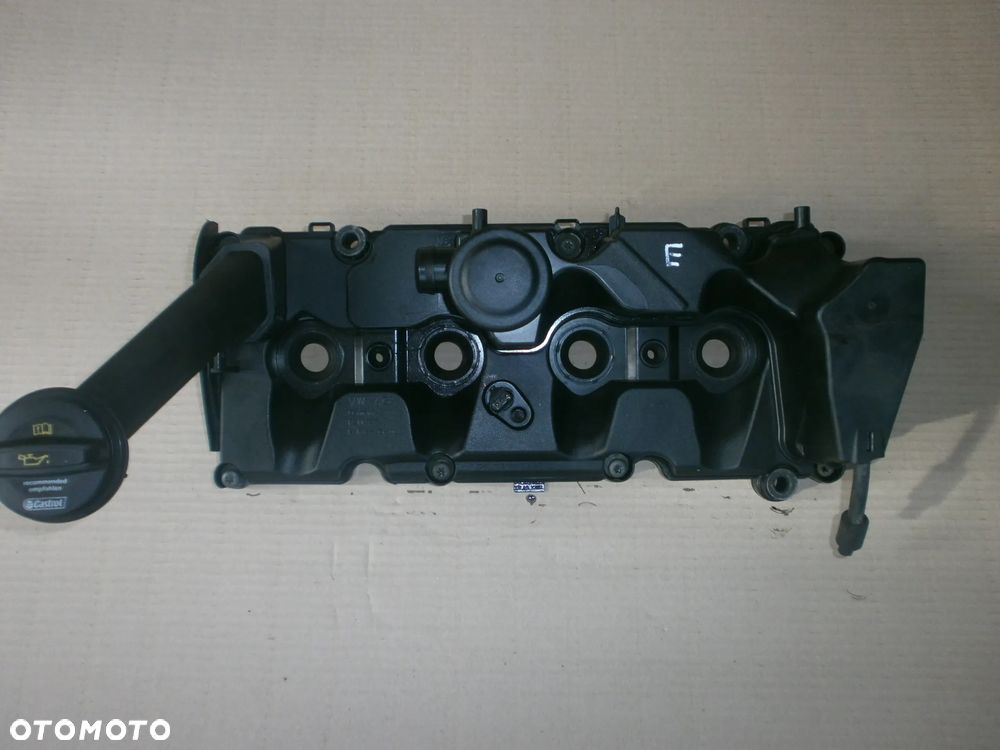 POKRYWA ZAWORÓW 2.0TDI MAN CRAFTER T6 04L103469E ORYGINAŁ - 1