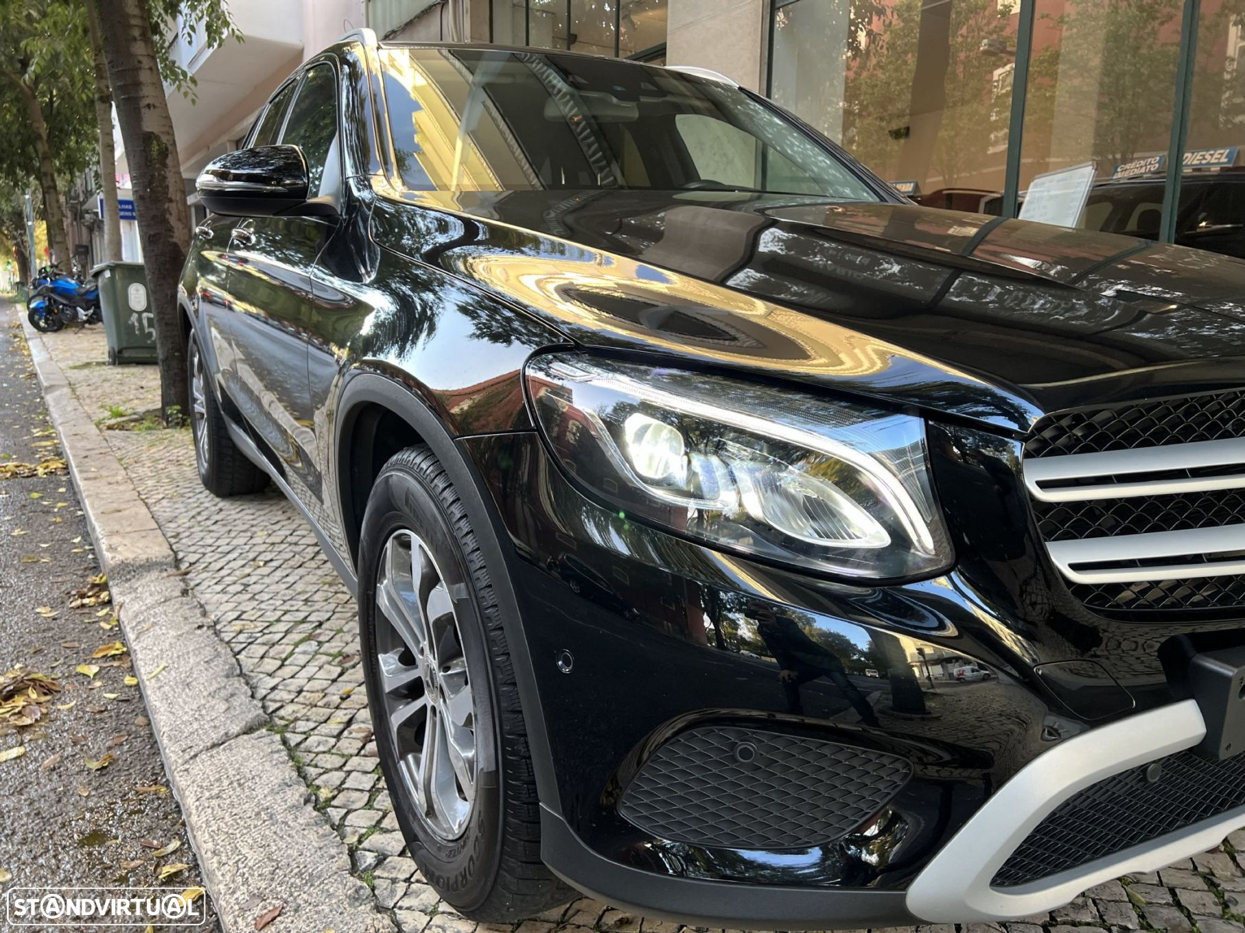 Mercedes-Benz GLC 220 - 18
