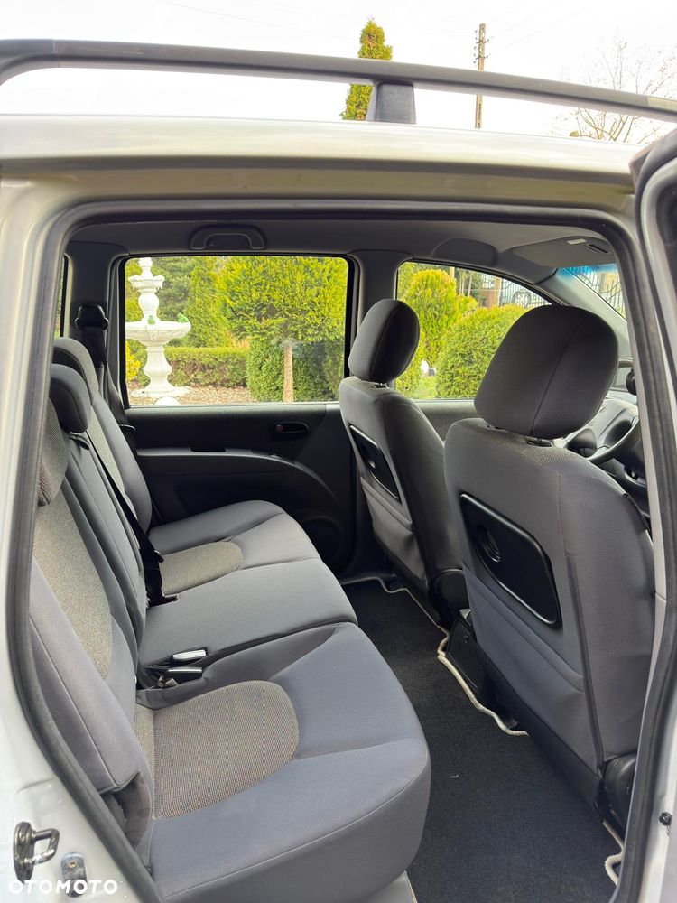 Hyundai Matrix 1.6 Comfort - 16