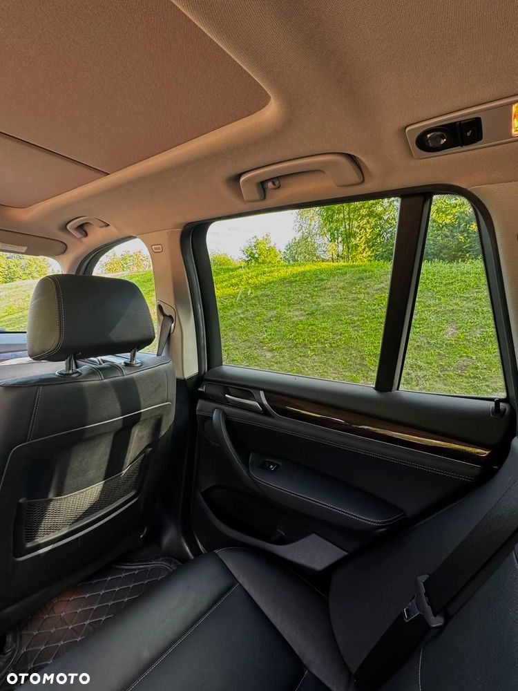 BMW X3 xDrive28i - 27