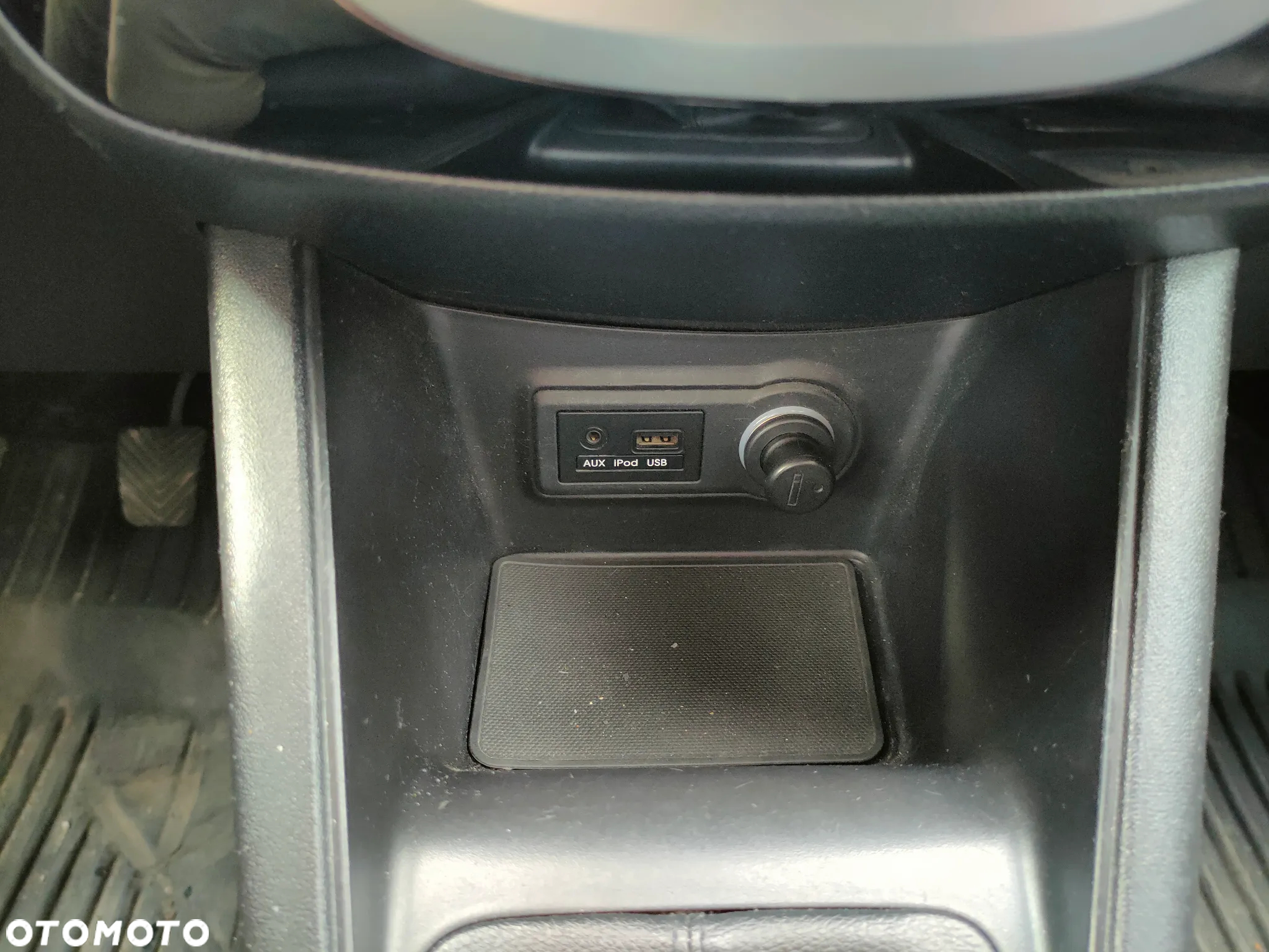 Hyundai ix20 1.4 CRDi BlueDrive Classic + - 12