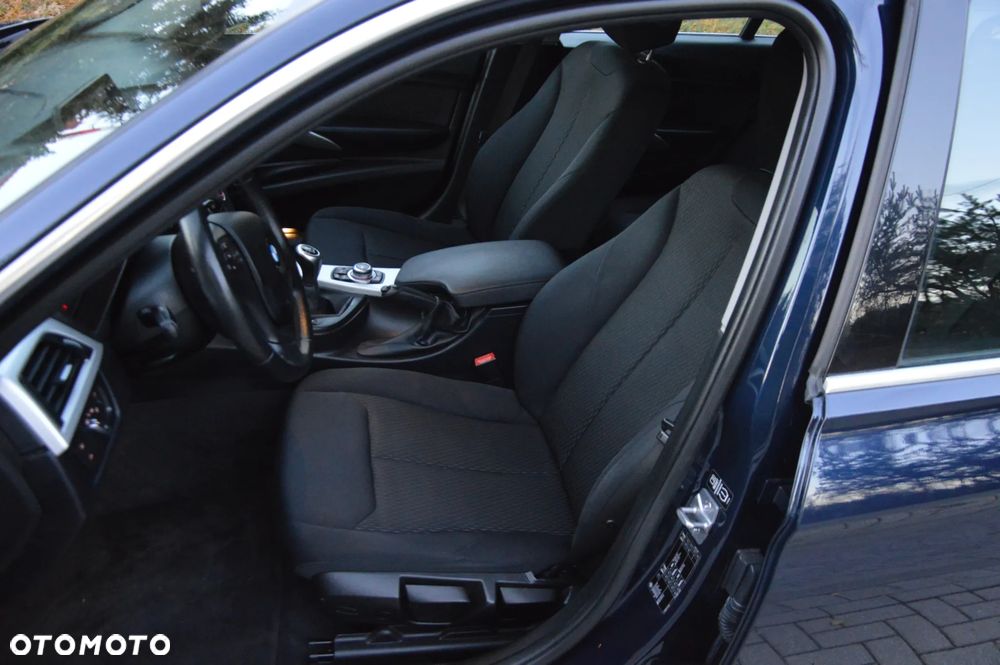 BMW Seria 3 - 8