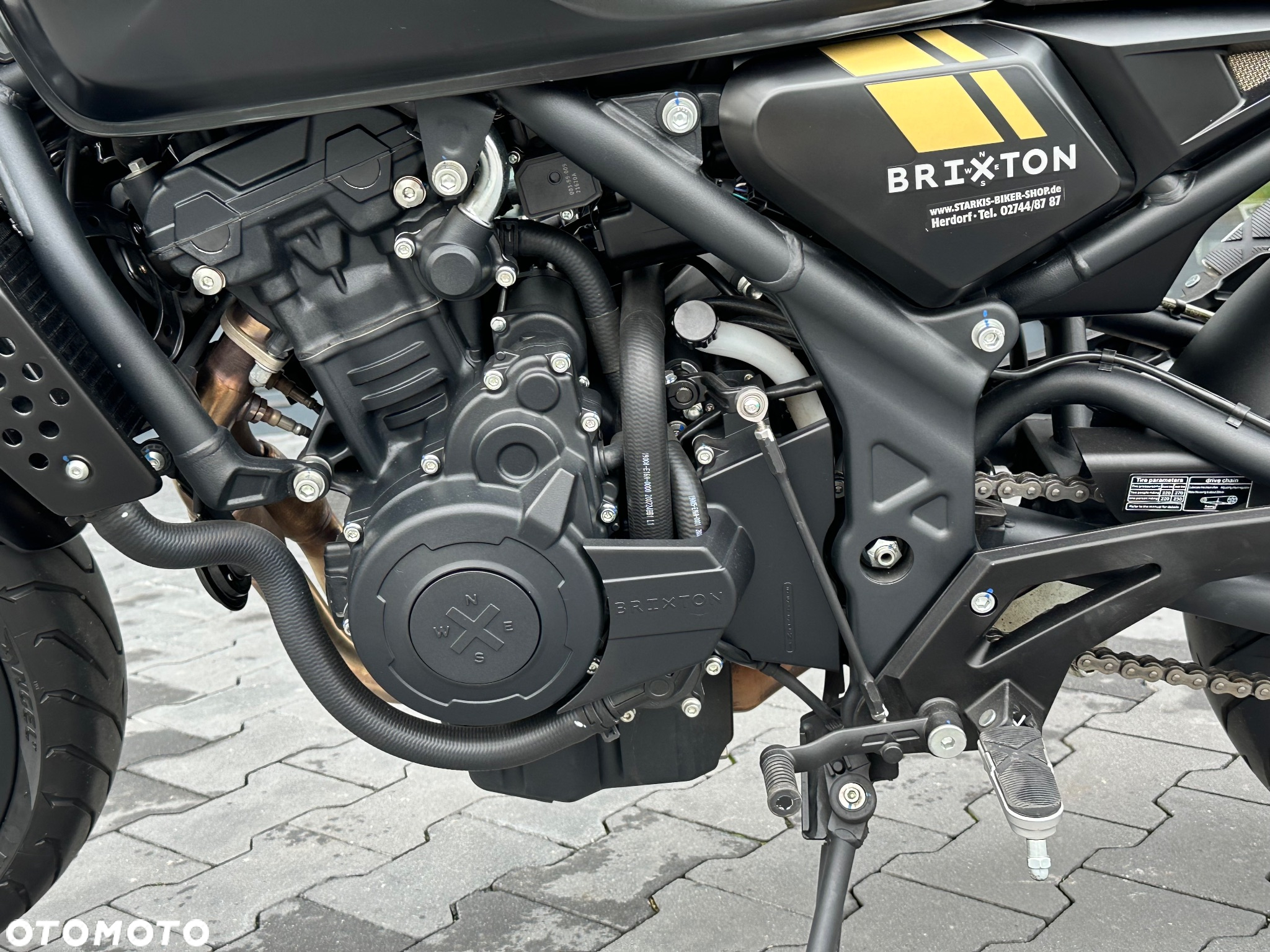 Brixton Crossfire - 31