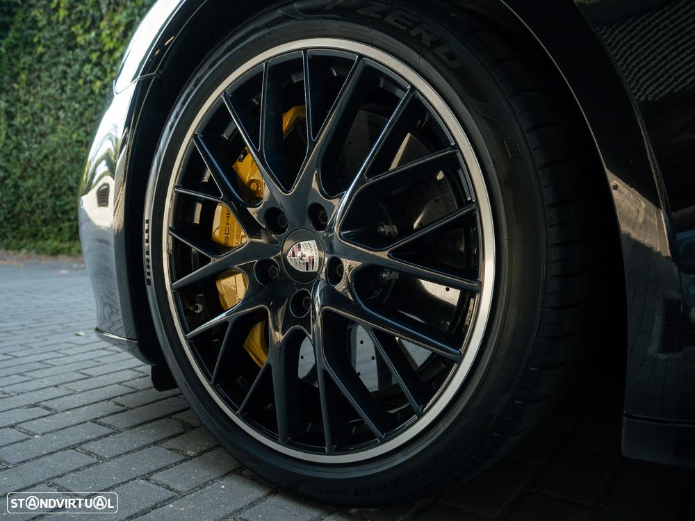 Porsche Panamera Turbo - 8