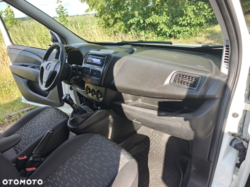 Opel COMBO - 5