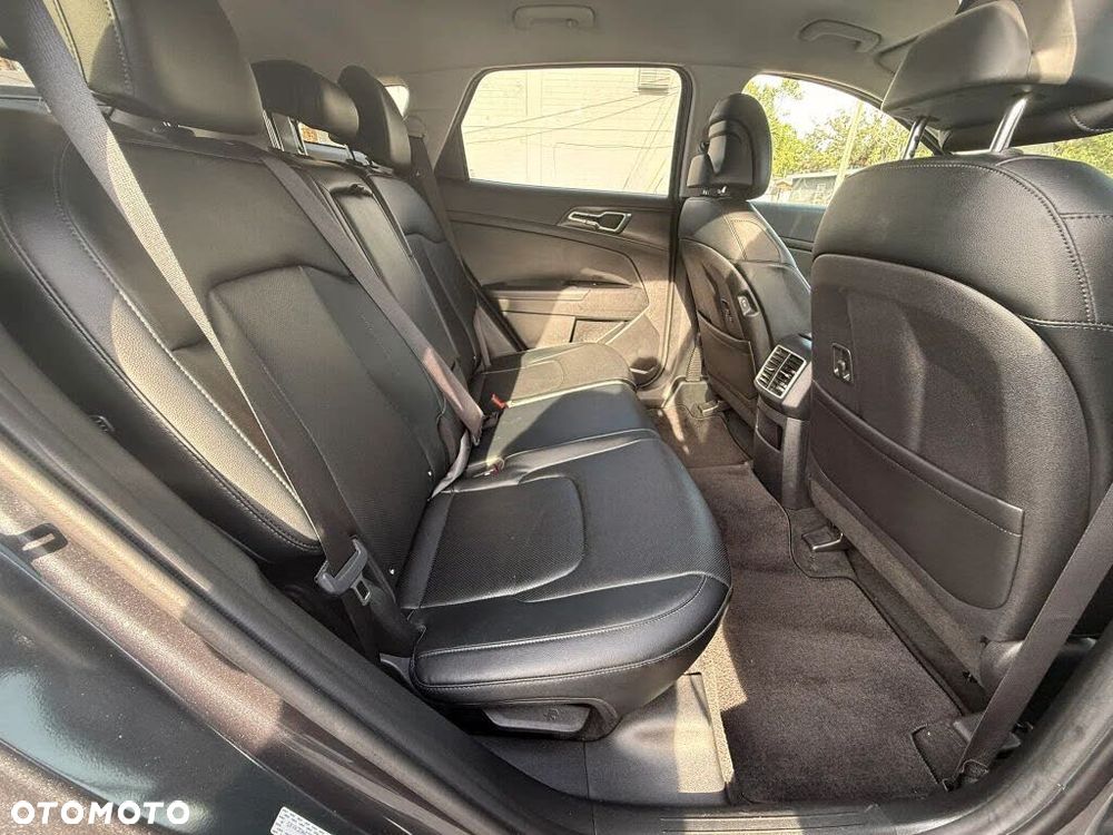 Kia Sportage - 15