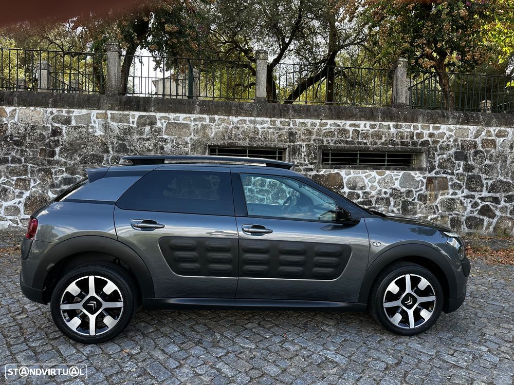 Citroën C4 Cactus 1.2 PureTech Feel — fotografia 11