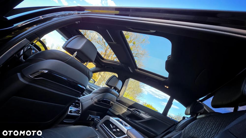 BMW Seria 7 750Li Edition Exclusive - 36
