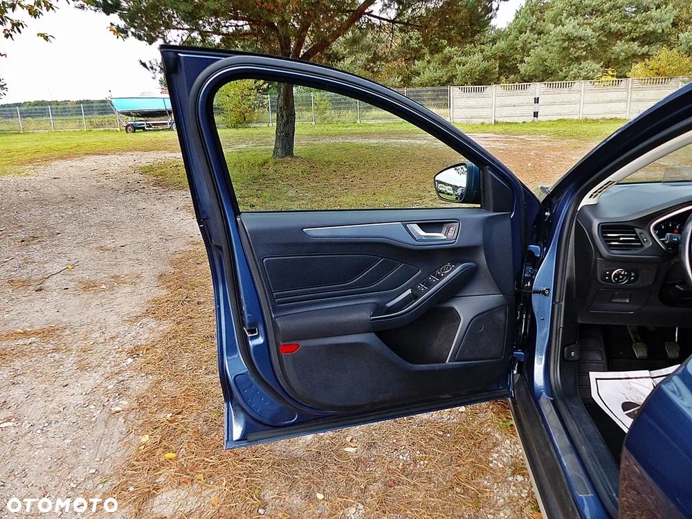 Ford Focus 1.0 EcoBoost Active - 18