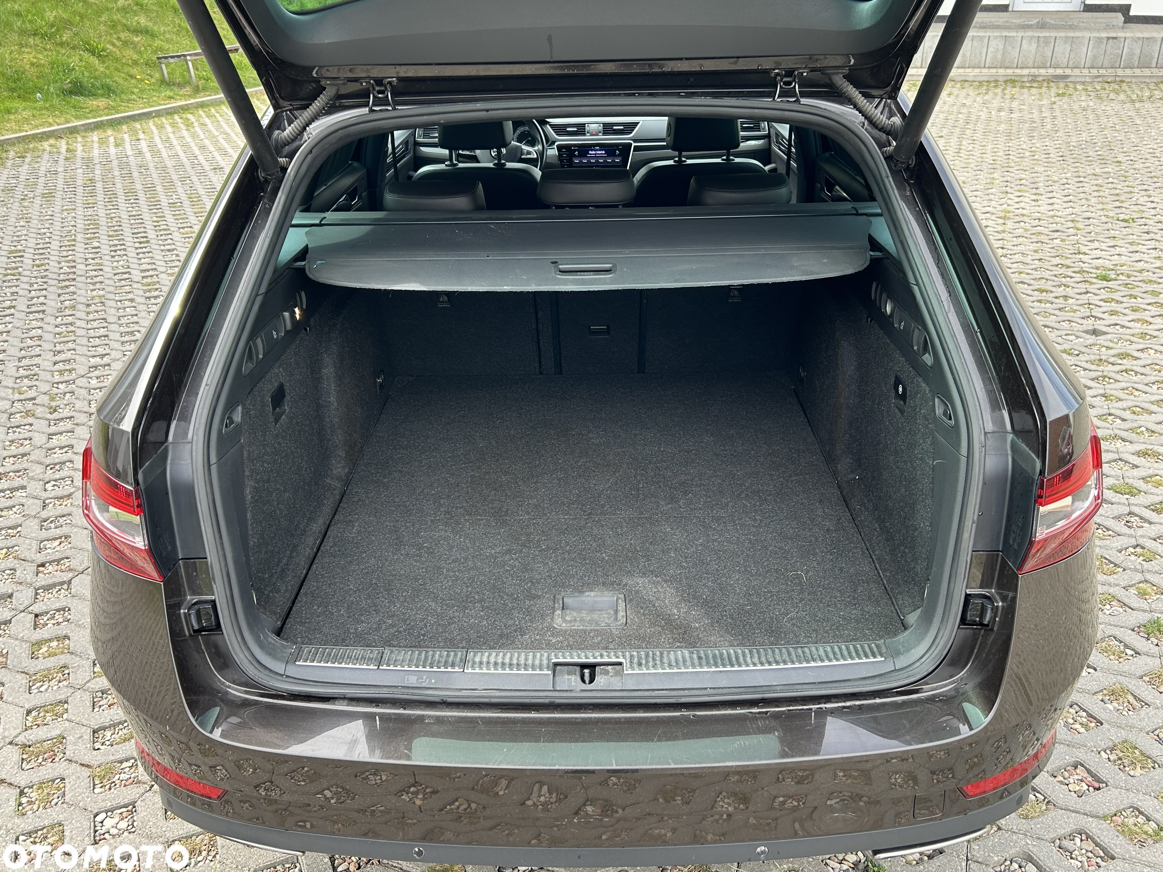 Skoda Superb 2.0 TSI 4x4 L&K DSG - 24