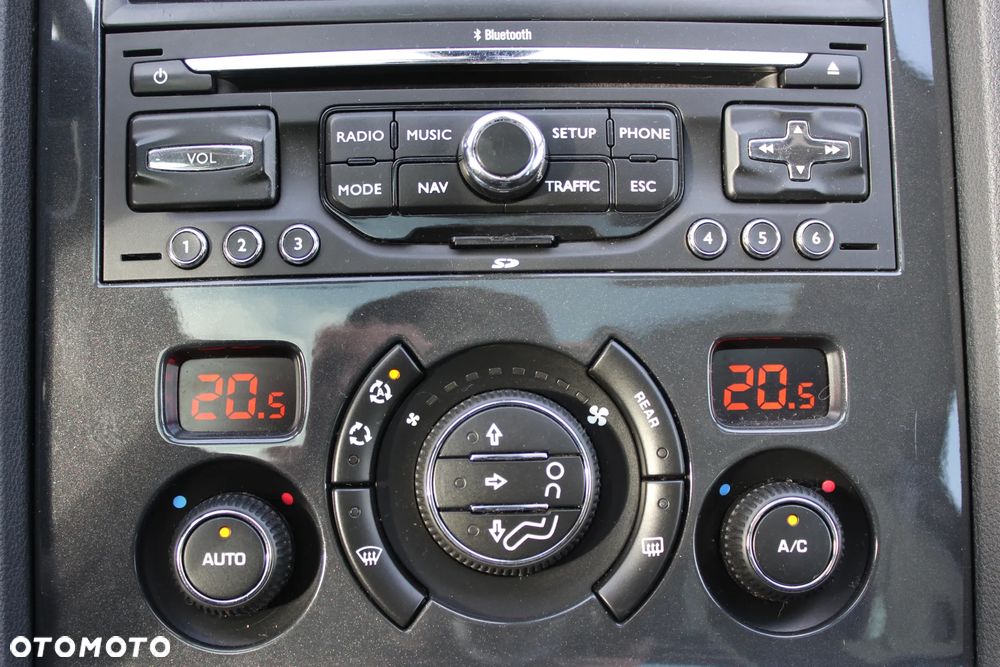 Peugeot 5008 2.0 HDi Premium - 23