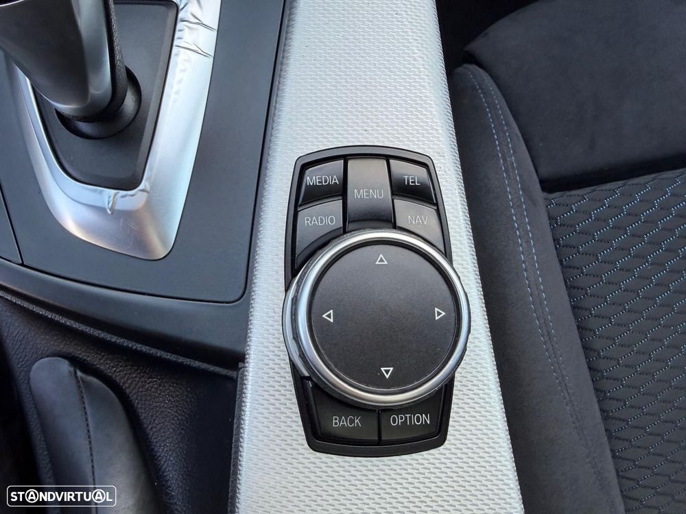 BMW 318 Gran Turismo d Auto Pack M - 23