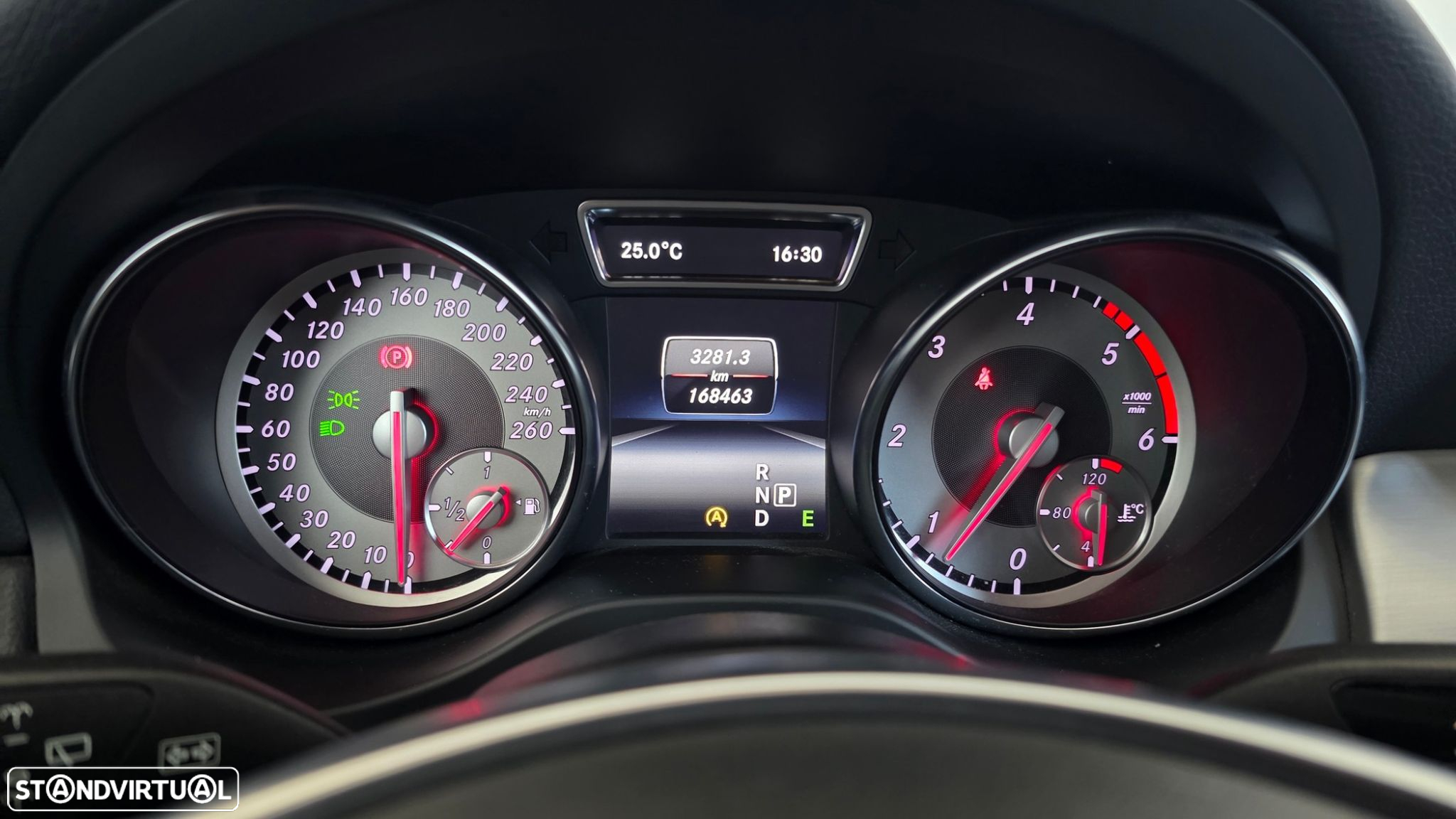Mercedes-Benz CLA 220 d Shooting Brake AMG Line Aut. - 18
