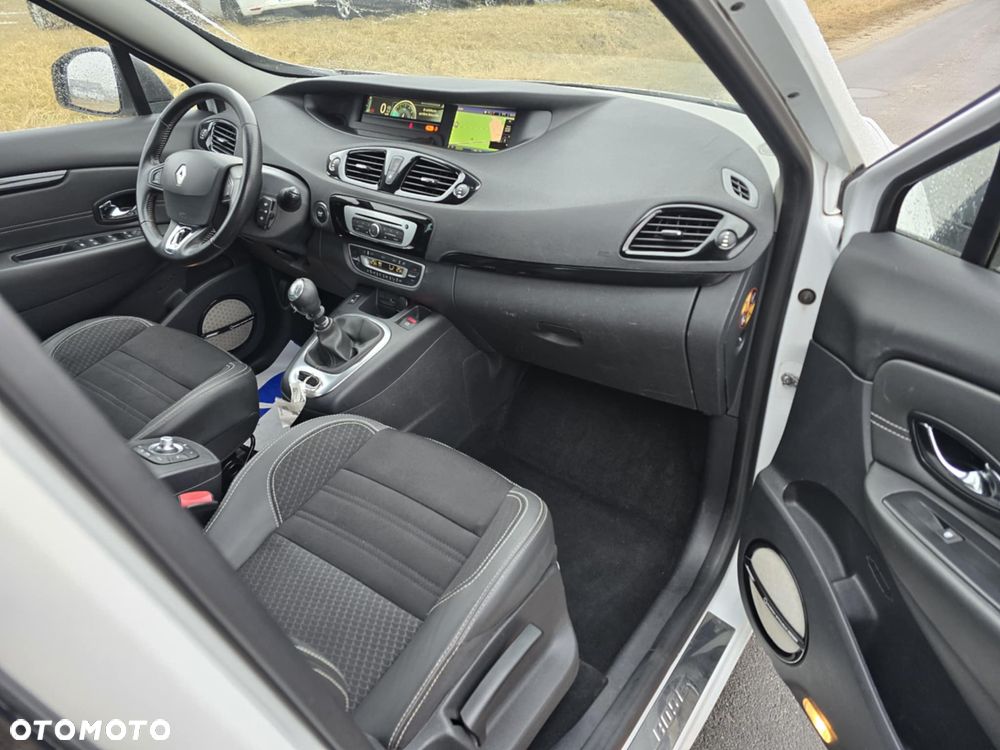 Renault Scenic Energy dCi 130 Euro 6 S&S Bose Edition - 13