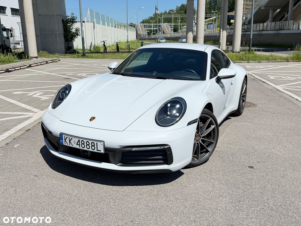 Porsche 911 Carrera 4 PDK - 1