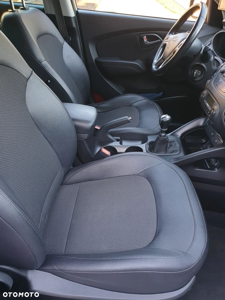 Hyundai ix35 1.6 2WD blue Style - 31