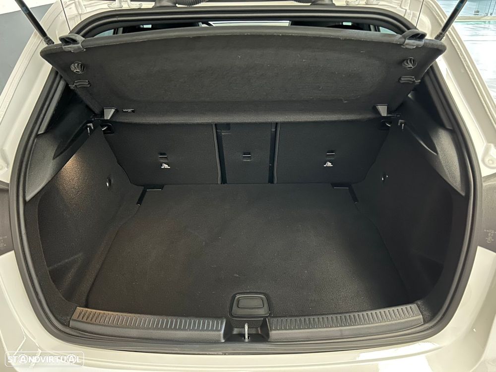 Mercedes-Benz A 200 AMG Line Aut. - 16