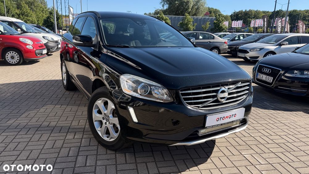Volvo XC 60 D4 AWD Momentum - 2