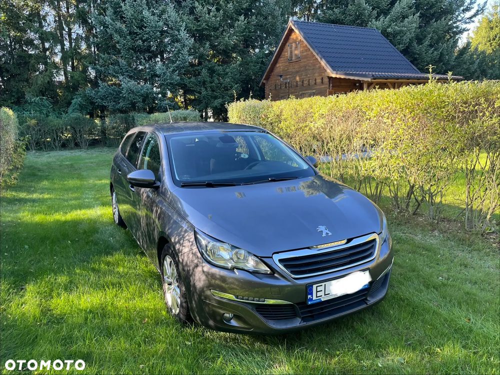 Peugeot 308 - 1