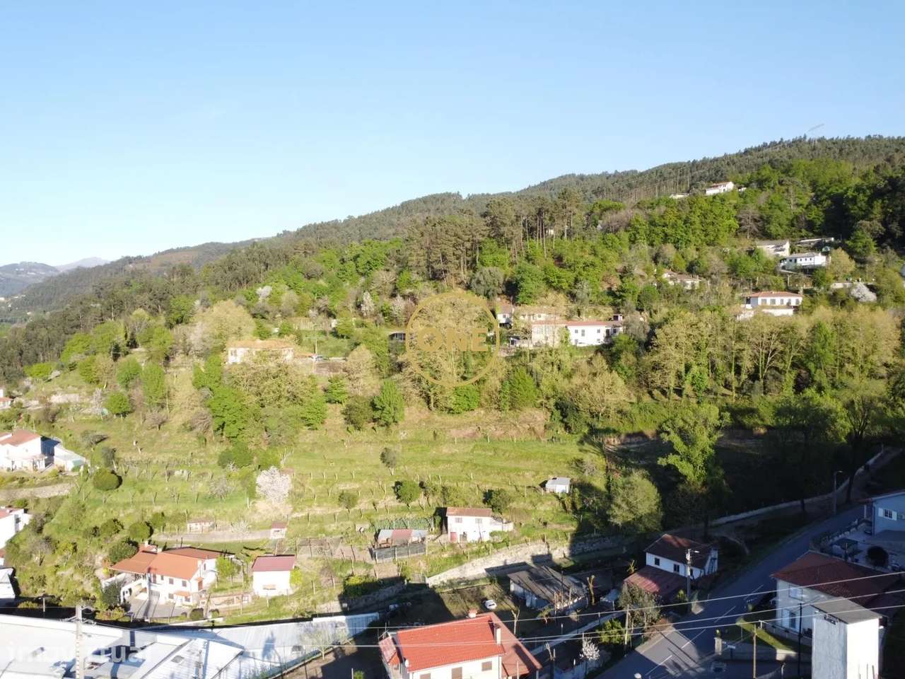 10.000m2- 100% Zona de Construção– Centro de Terras de Bouro - Grande imagem: 2/44