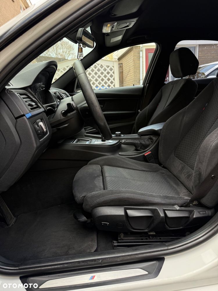BMW Seria 3 - 20