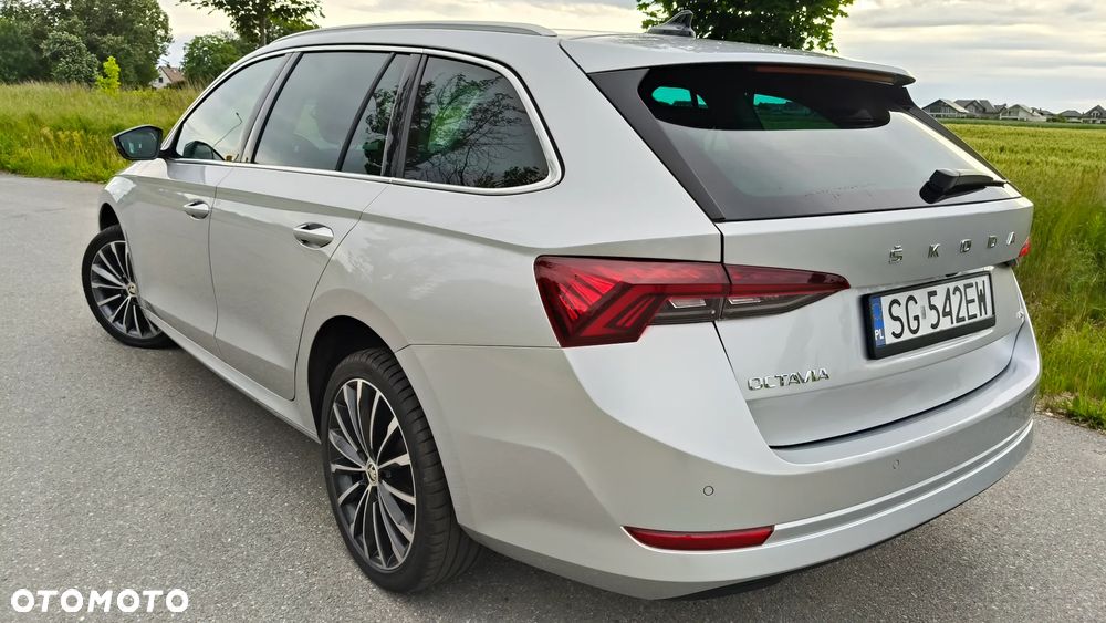 Skoda Octavia 2.0 TDI 4x4 Style DSG - 8