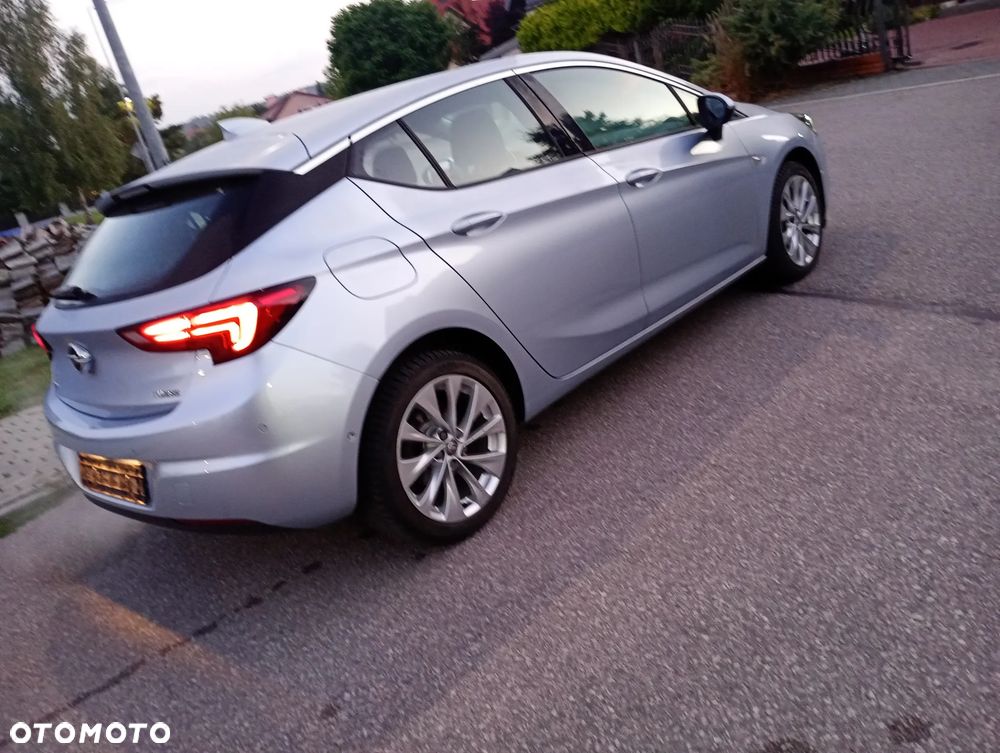 Opel Astra 1.4 T Dynamic S&S - 31
