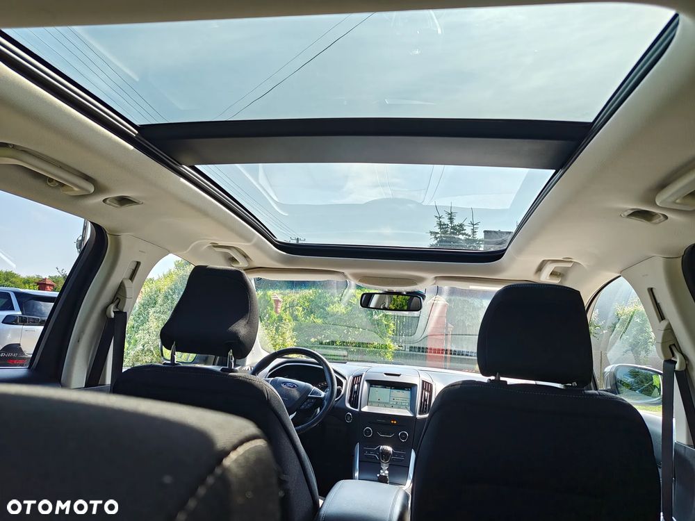 Ford Edge 2.0 TDCi 4x4 Titanium - 6