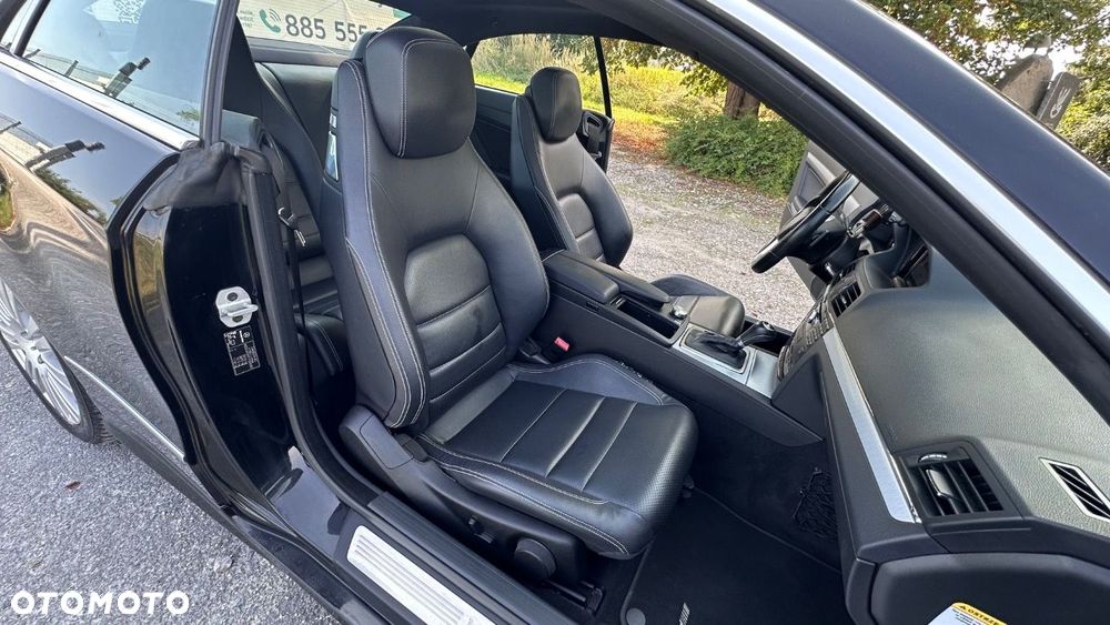 Mercedes-Benz Klasa E - 32