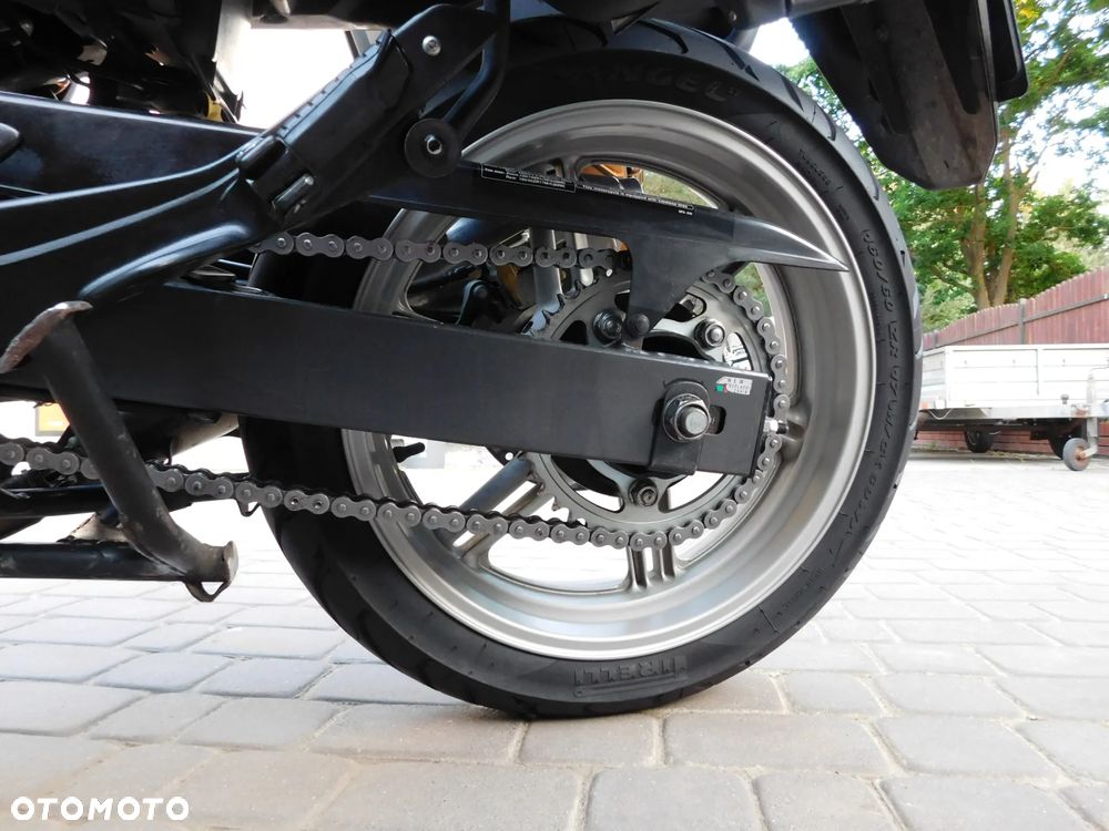 Honda CBF - 16