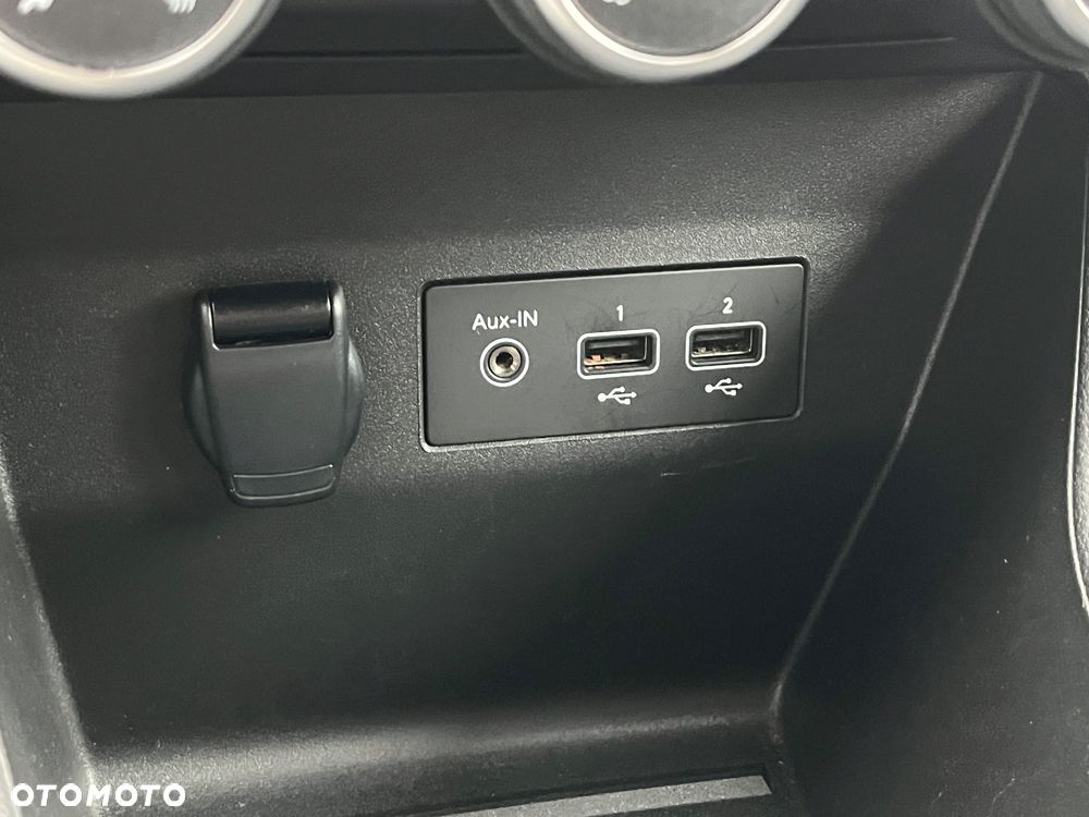 Renault Clio 1.0 TCe Equilibre - 28