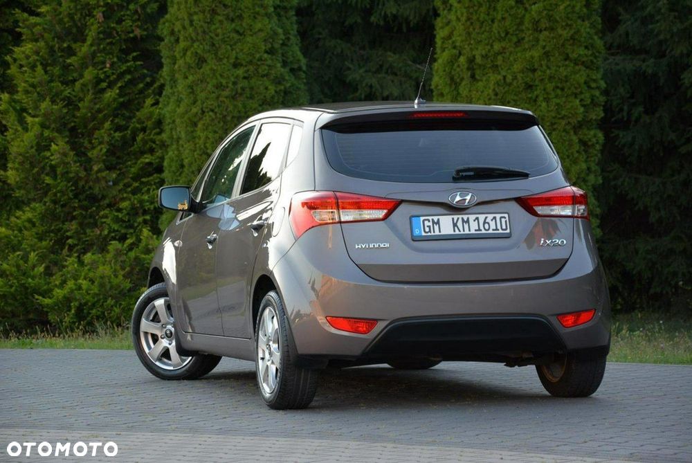 Hyundai ix20 - 7