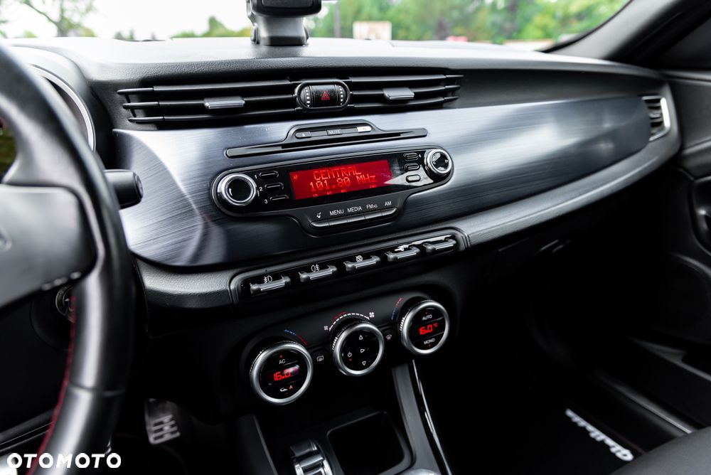 Alfa Romeo Giulietta 1.4 TB 16V Multiair - 30