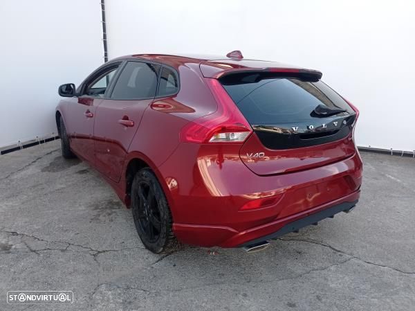 Para Peças Volvo V40 Hatchback (525, 526) - 5