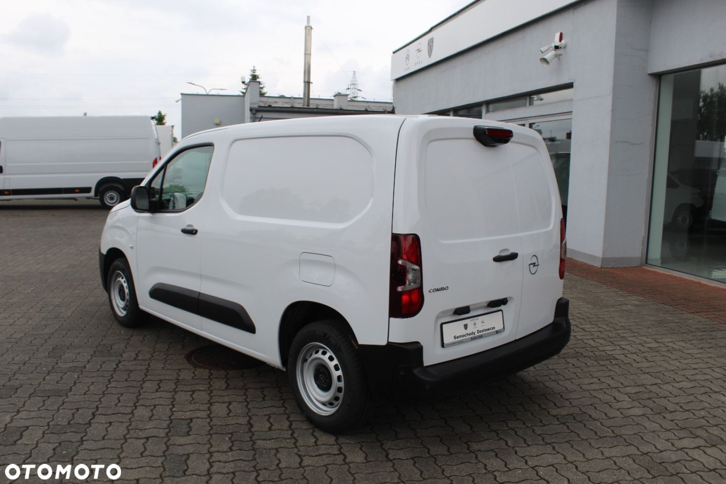 Opel COMBO - 11