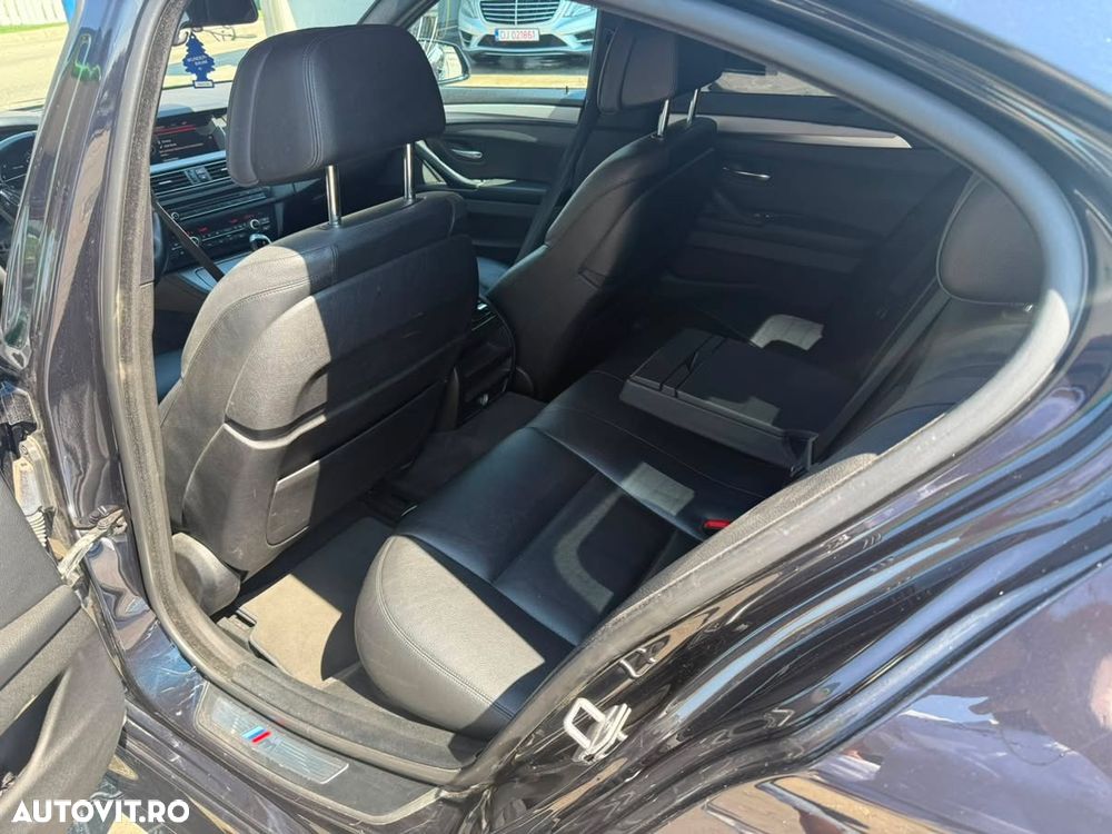 BMW Seria 5 530d AT - 7