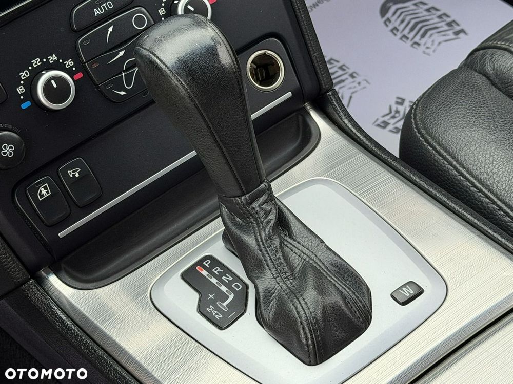 Volvo XC 90 D5 AWD Geartonic Summum - 19