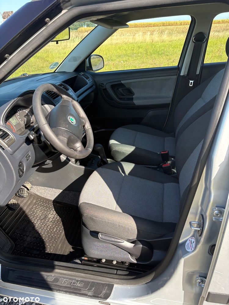 Skoda Fabia 1.4 16V Style Edition - 7