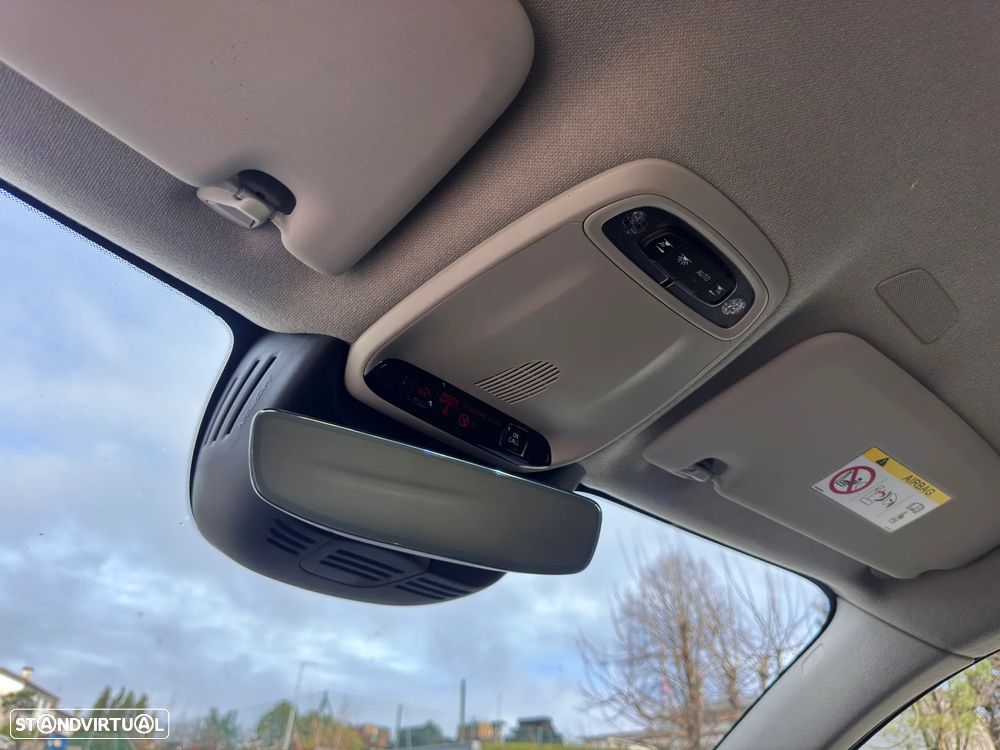 Volvo XC 40 1.5 T5 PHEV Momentum - 21