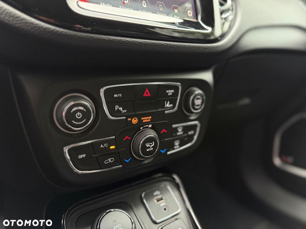 Jeep Compass 2.0 MultiJet Active Drive Automatik Opening Edition - 22
